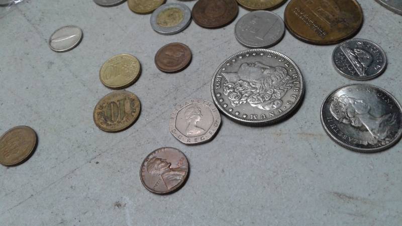 lot 98 image: Lot Of Collectible Coins, 1966 Silver JFK Half Dollar, Morgan Reproduction, Foreign Coins, Mardi Gras Coins