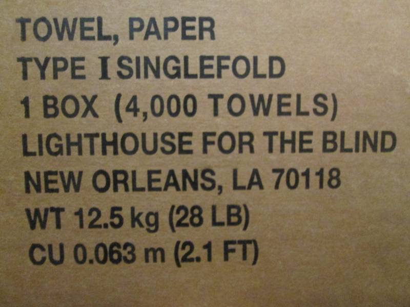 lot 37 image: Case of 4000 Single Fold Paper Towe...