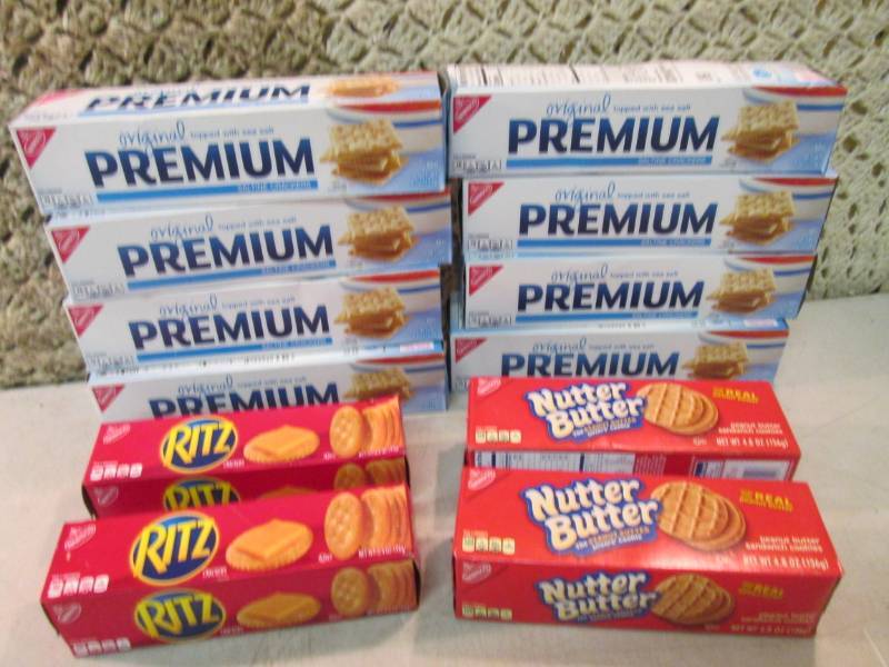 lot 94 image: Assorted Crackers and Cookies Best ...