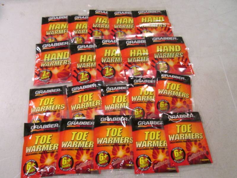 lot 191 image: 10 Hand Warmers 2-Packs and 10 Toe ...