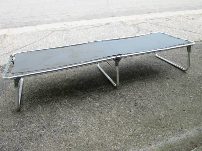 lot 196 image: Portable Folding Cot  RED...