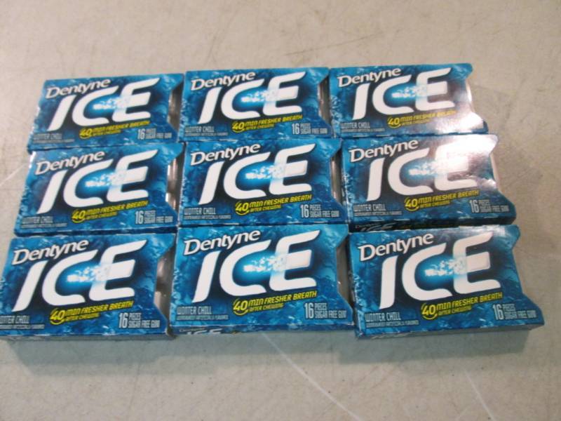 lot 205 image: 9 Packs of Dentyne Ice Winter Chill...