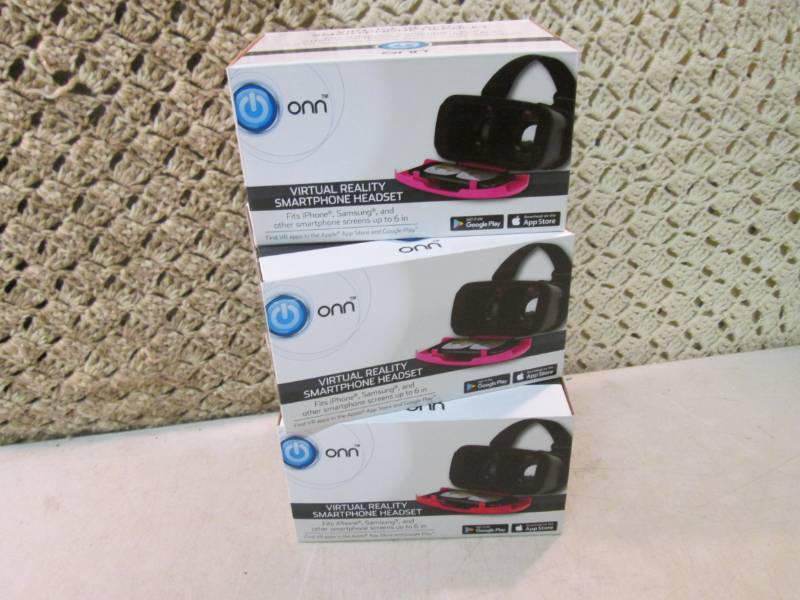 lot 231 image: Lot of 3 Onn Virtual Reality Smart ...