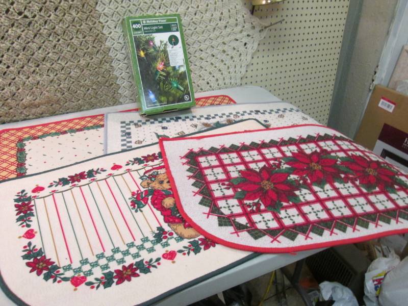 lot 234 image: Lot of 4 Floor Mats 18 x 29 and 4...