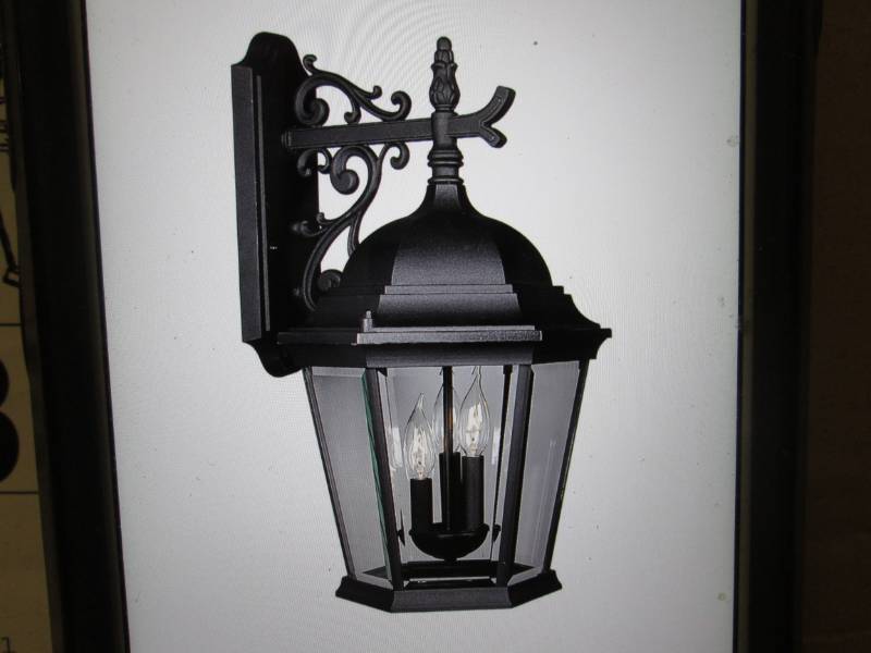 lot 37 image: Progress Lighting Welbourne Collect...