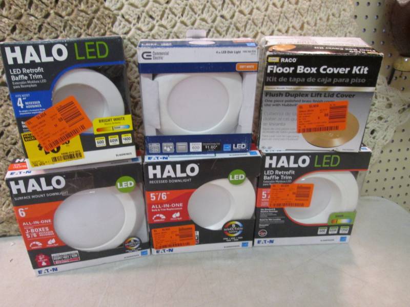 lot 46 image: Lot of Misc Lighting Etc  D-3...