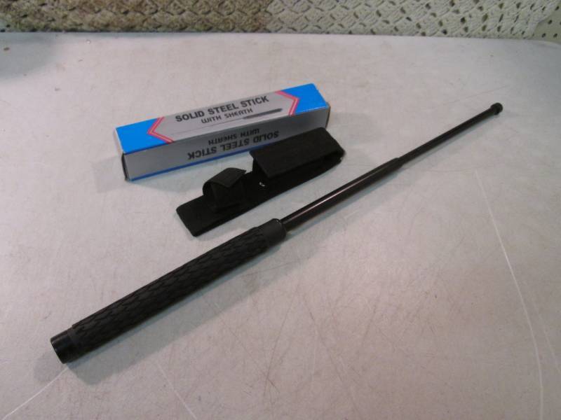 lot 55 image: 26 Metal Telescoping Baton with Sh...