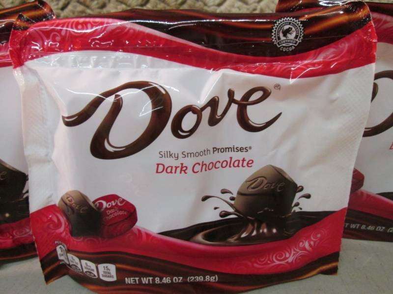 lot 115 image: 3 Bags of Dove Silky Smooth Promise...