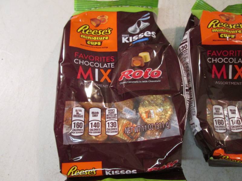lot 116 image: 3 Mixed Bags of Reeses Mini Cups, H...