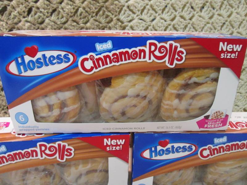lot 118 image: 3 Boxes of Hostess Cinnamon Rolls B...