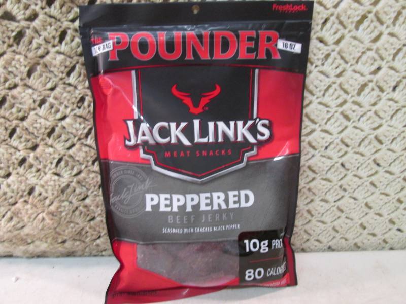 lot 126 image: 1 Pound Bag of Jack Links Peppered ...