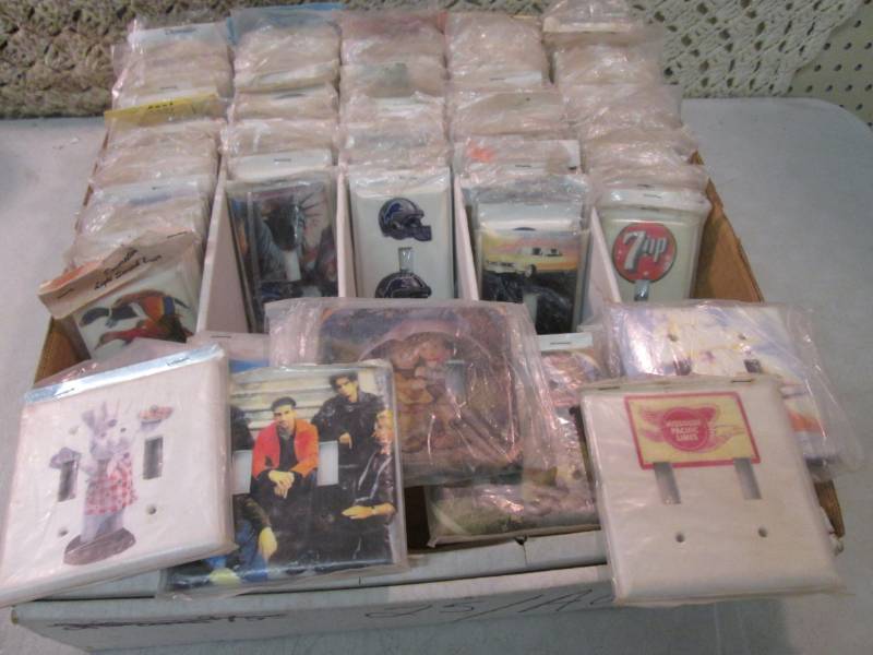 lot 141 image: Large Lot of Assorted Light Switch ...