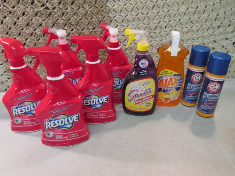lot 148 image: Lot of Assorted Cleaners  RM3...