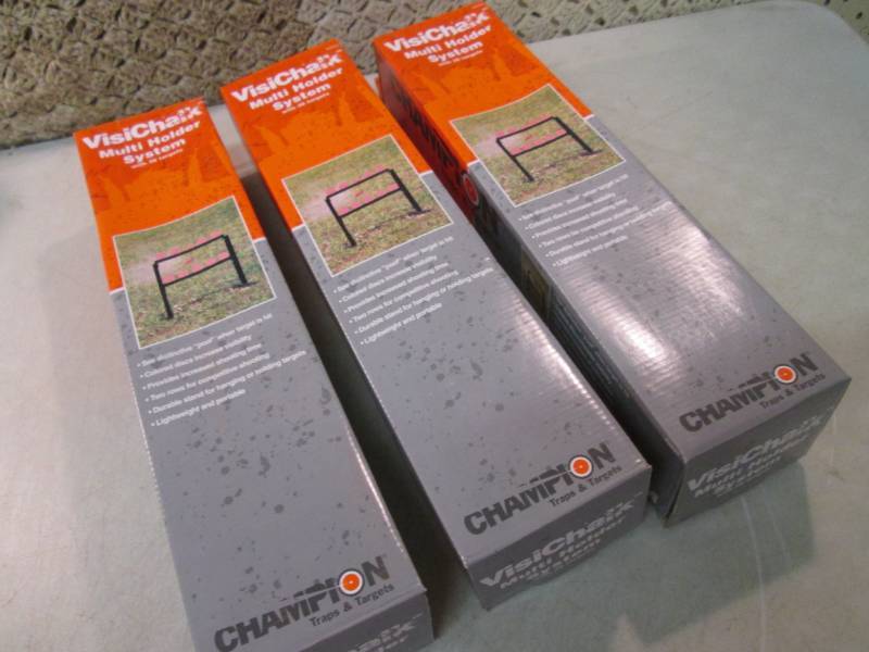 lot 245 image: Lot of 3 Champion Traps & Targets V...