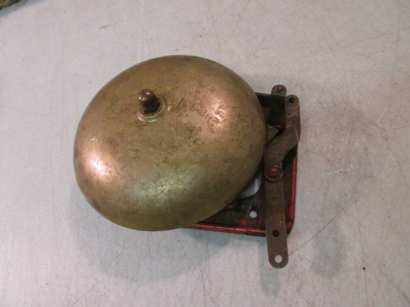 lot 269 image: Vintage Brass Bell Bell is 6  EC2...