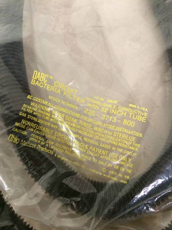 lot 17 image: DABC Circuit Bacteria Filter with 52 Inch Tube