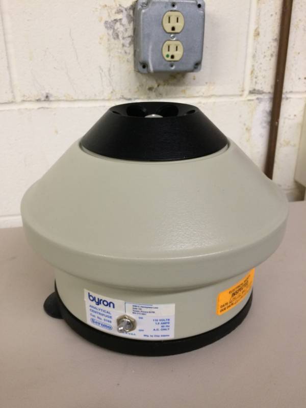 lot 47 image: Clay Adams 6 Tube Analytical Centrifuge - Model 0151- Made in USA Lab Equipment - Excellent Working Condition