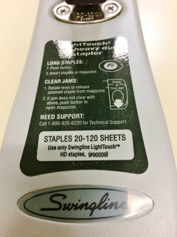 lot 3 image: Swingline LightTouch Heavy Duty Stapler - Working Condition