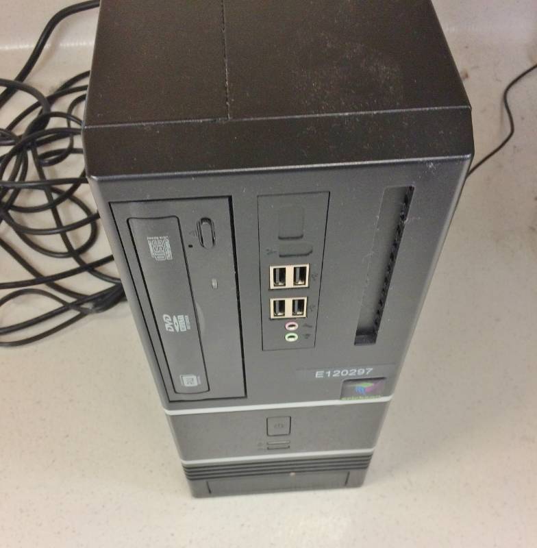 lot 17 image: WOW Desktop PC Computer&nbspReset To Factory Windows 7 Professional,&nbspAcer V213HL Widescreen LED Backlight LCD Monitor and Microsoft Keyboard  Mouse - All Excellent Working Condition