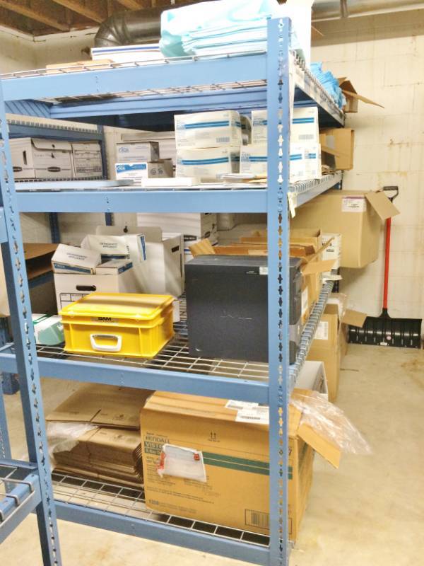 lot 35 image: Commercial 4 Shelf Pallet Racking System 6x4x8 - Like New Condition - Contents Not Included 