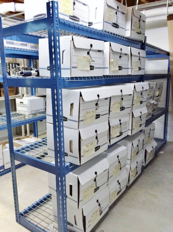 lot 39 image: Commercial 4 Shelf Pallet Racking System 6x2x5 - Like New Condition - Contents Not Included 