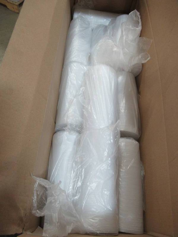 lot 163 image: Case of Dinex DX50008714 Polystyrene Disposable Lid, 3-12 Diameter, Translucent