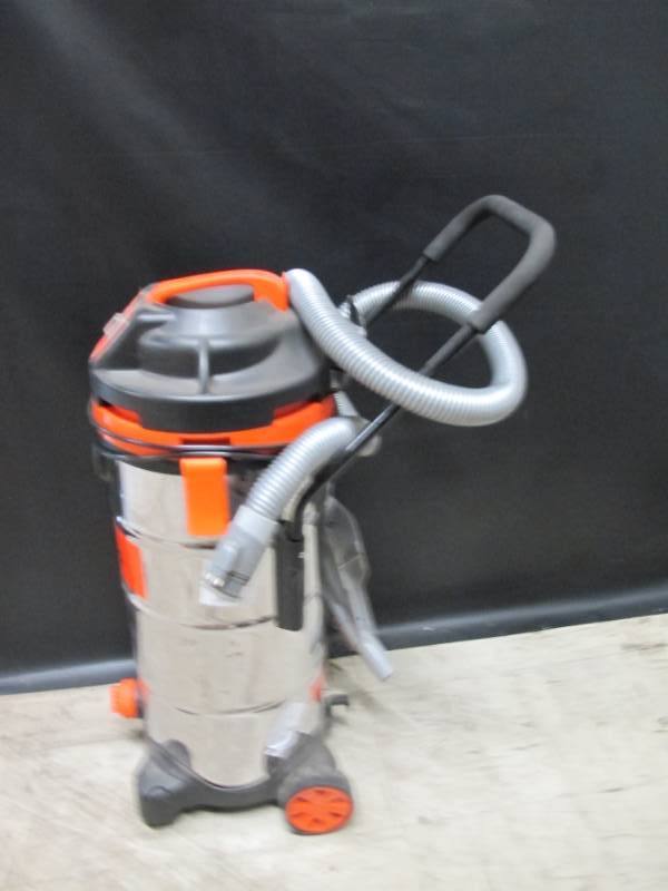 Kubota Wet/dry Vac 12 Gallon Shop Vintage