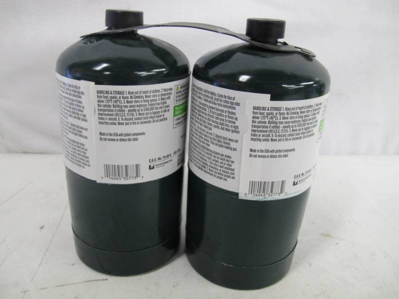 lot 118 image: Bernzomatic PROPANE CAMPING GAS CYLINDER 2-PACK (2 x 1 lb. canisters)