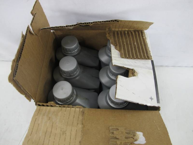 lot 115 image: 5.5 Bottles of Mobil 1 5W-20 Advanced Full Synthetic Engine Oil (5.5 Quarts)