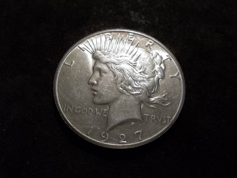 lot 40 image: 1927 Peace Silver Dollar
