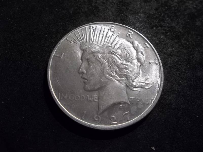 lot 41 image: 1927 D Peace Silver Dollar