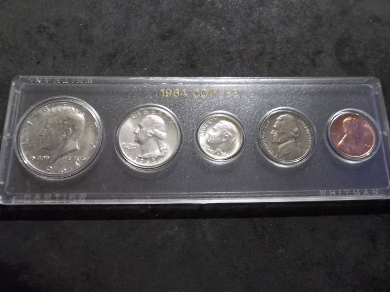 lot 57 image: 1964 US  Uncirculated Mint Set
