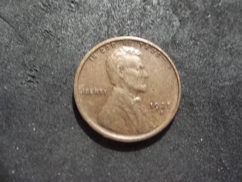 lot 180 image: 1925 S Lincoln Cent