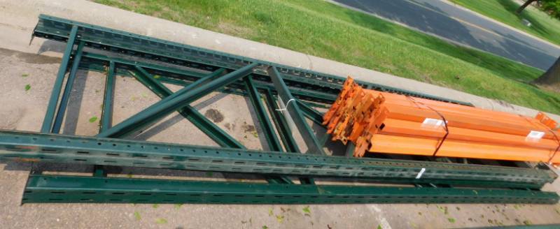 lot 15 image: Ridg-U-Rak Pallet Racking #4