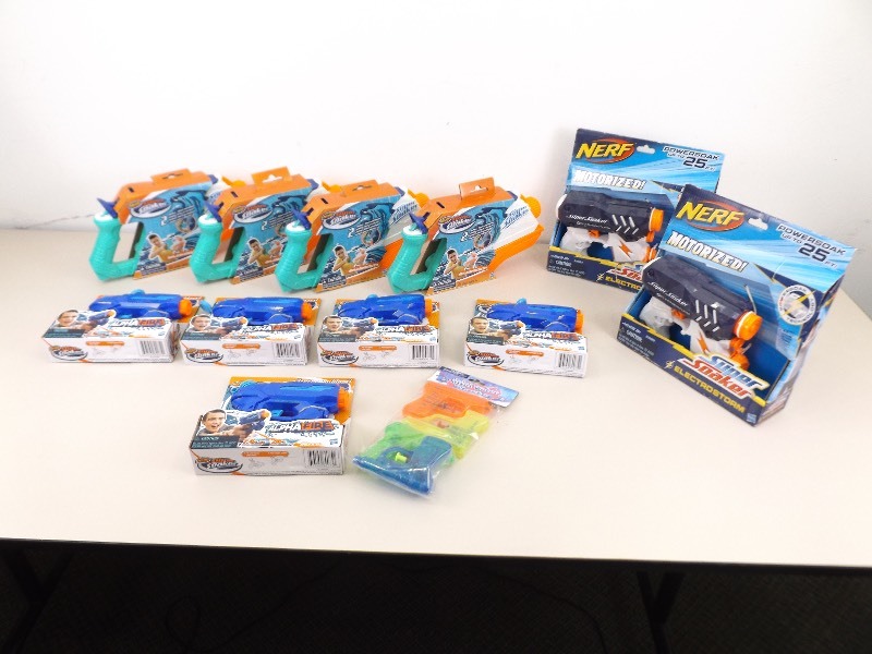 Large Lot of NEW Nerf Squirt Guns