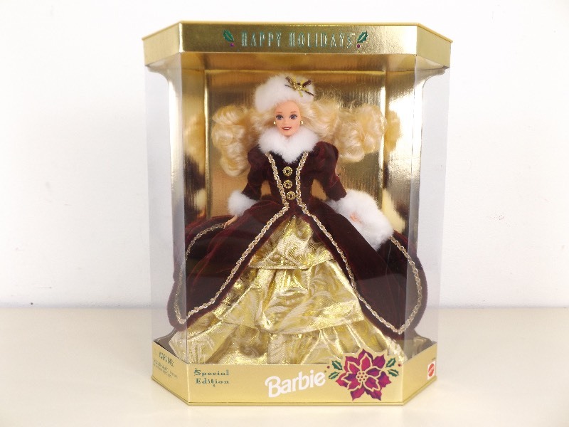 NEW 1996 Holiday Barbie