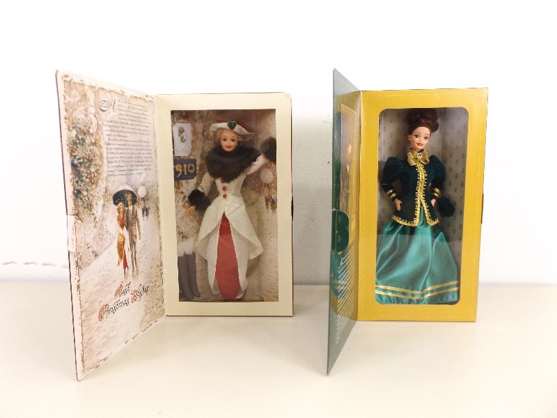 2 NEW Hallmark Special Edition Holiday Series Barbies