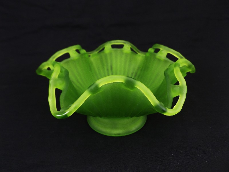 Vintage Green Uranium Glass Footed Ruffled Candy Dish&nbsp