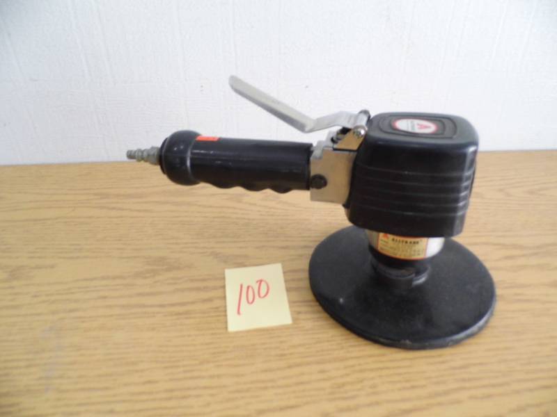 lot 100 image: Air Tool