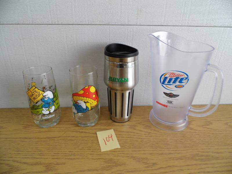 lot 104 image: Miller Pitcher - Smurf Glasses