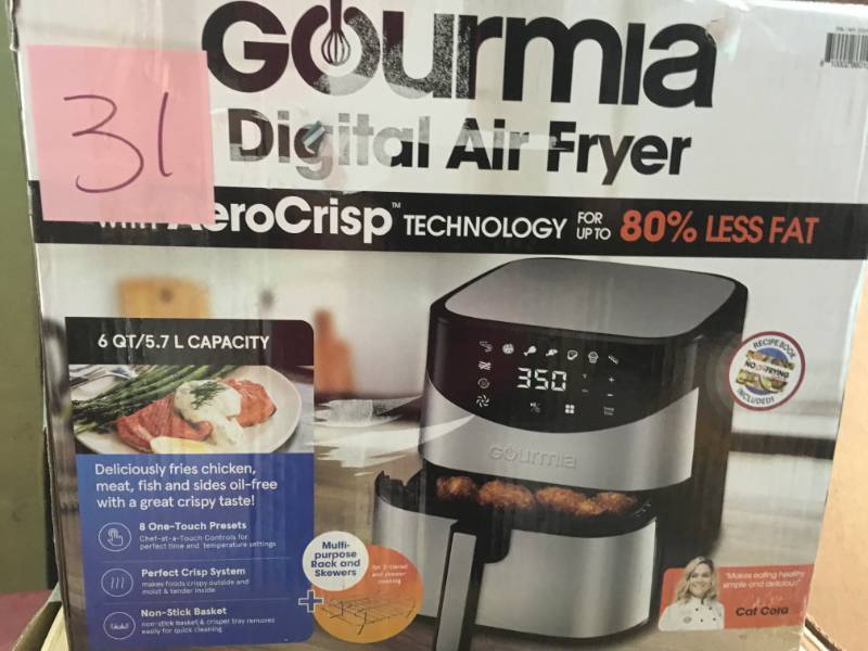lot 31 image: Gourmia 6 QT Digital Air Fryer in good condition