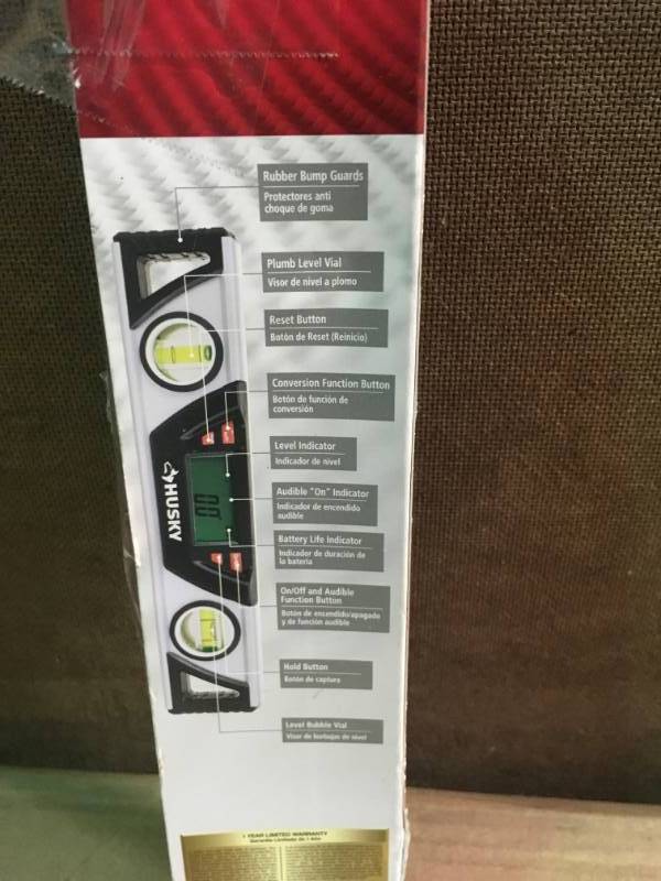 lot 69 image: Husky 10 in. Multi-Function Standard Digital Level in good condition