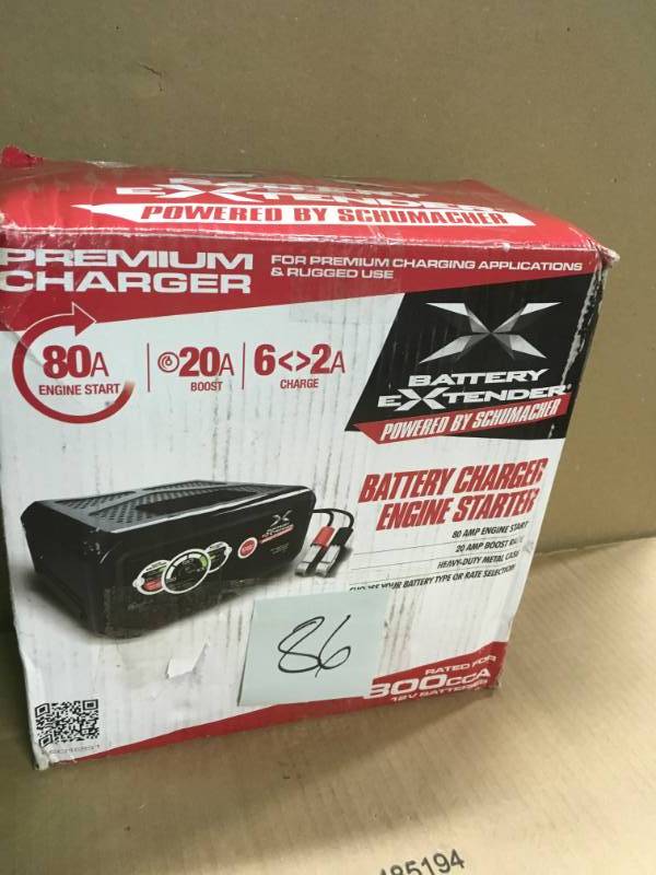 lot 86 image: Schumacher Battery Extender 12-Volt, 80 Amp Engine Start, 20 Amp ChargerMaintainer in good condition