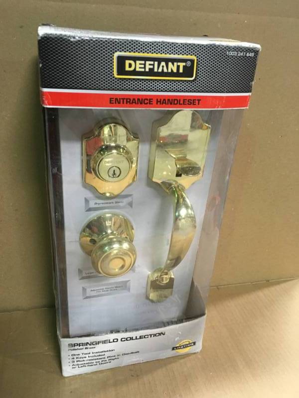lot 88 image: Defiant Springfield Single Cylinder Polished Brass Door Handleset with Mushroom Knob in good condition