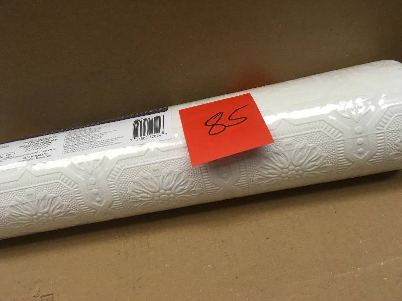 lot 85 image: White Paintable Wallpaper by Graham & Brown  in good condition