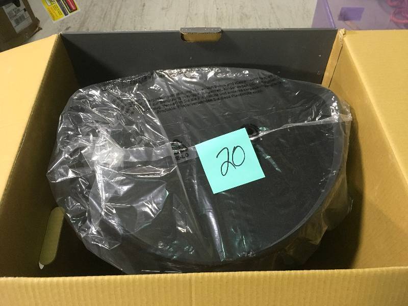 lot 20 image: simplehuman 40 L Semi-Round Step Can Stainless Steel Trash Can  in good condition
