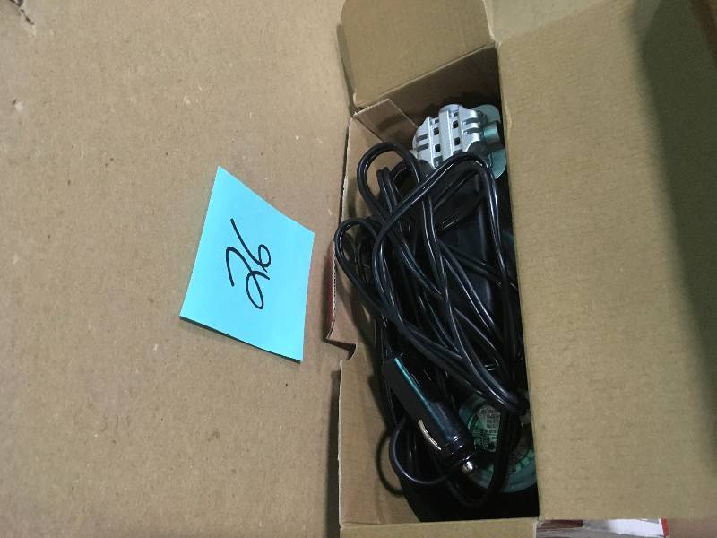 lot 26 image: Husky 12-Volt Inflator  in good condition