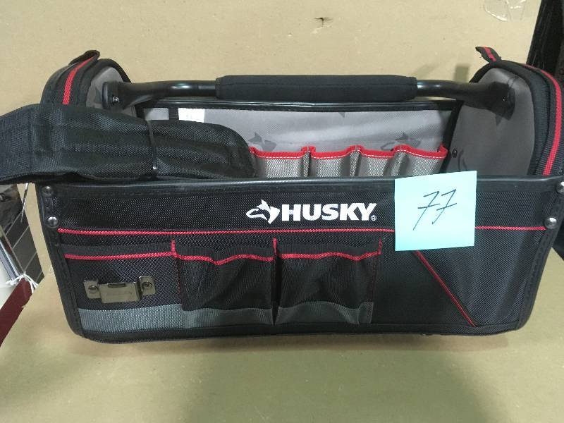 lot 77 image: Husky 20 in. Pro Tool Tote with Removable Tool Wall HANDLE NEEDS REPAIR ON ONE SIDE
