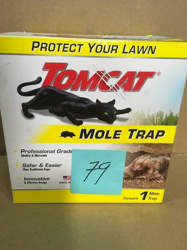 lot 79 image: Tomcat Mole Trap  in good condition