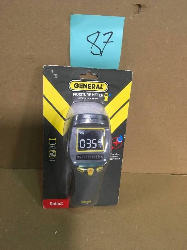 lot 87 image: General Tools Professional Digital Pinless Moisture Meter with Backlit LCD  in good condition